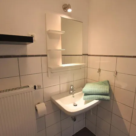 Spacious Studio In With Sea Nearby *