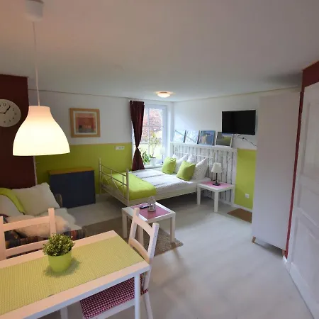 Spacious Studio In With Sea Nearby 公寓 Blowatz
