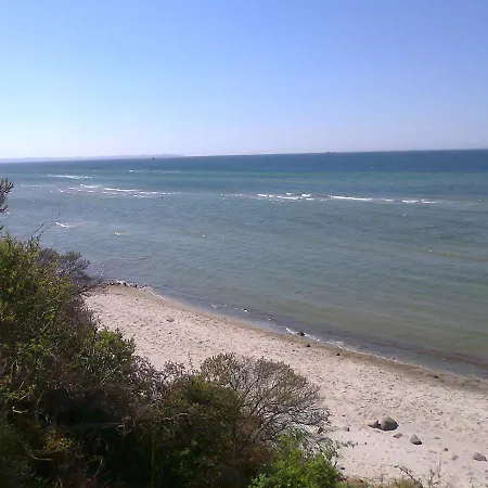 Spacious Studio In With Sea Nearby *